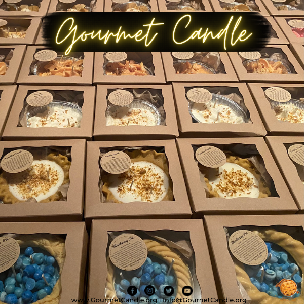 Surprise them with our Apple Pie Candle Birthday Gift! Treat your loved one to the aroma of apple